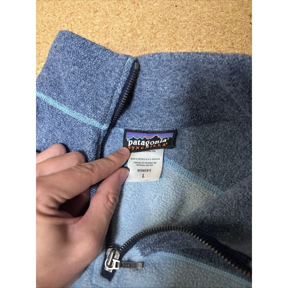 Patagonia Synchilla Womens Size L -1/4 Zip Pullover Fleece Top -Blue on Blue D1
